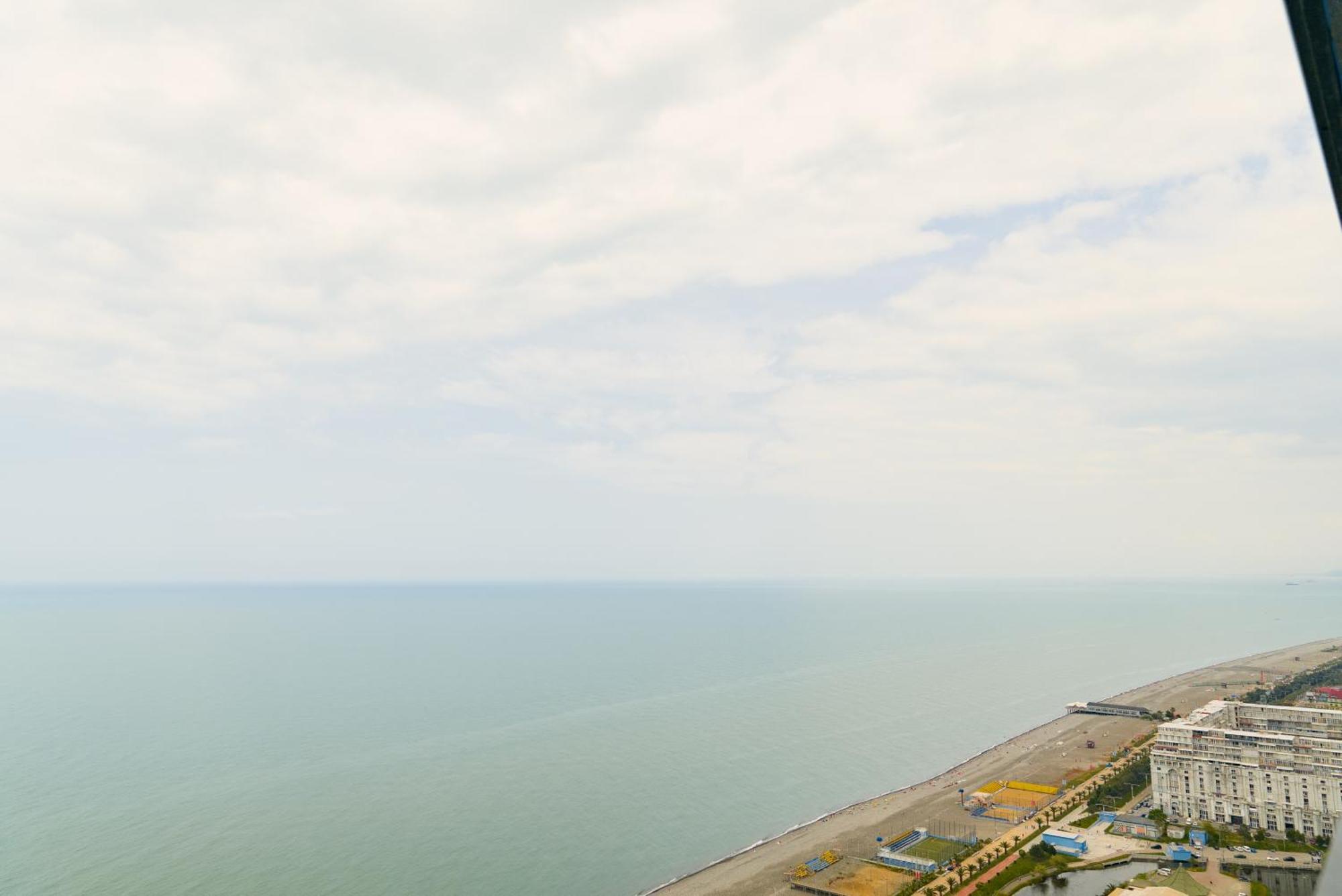 Habiby Orbi City Batumi Bagian luar foto