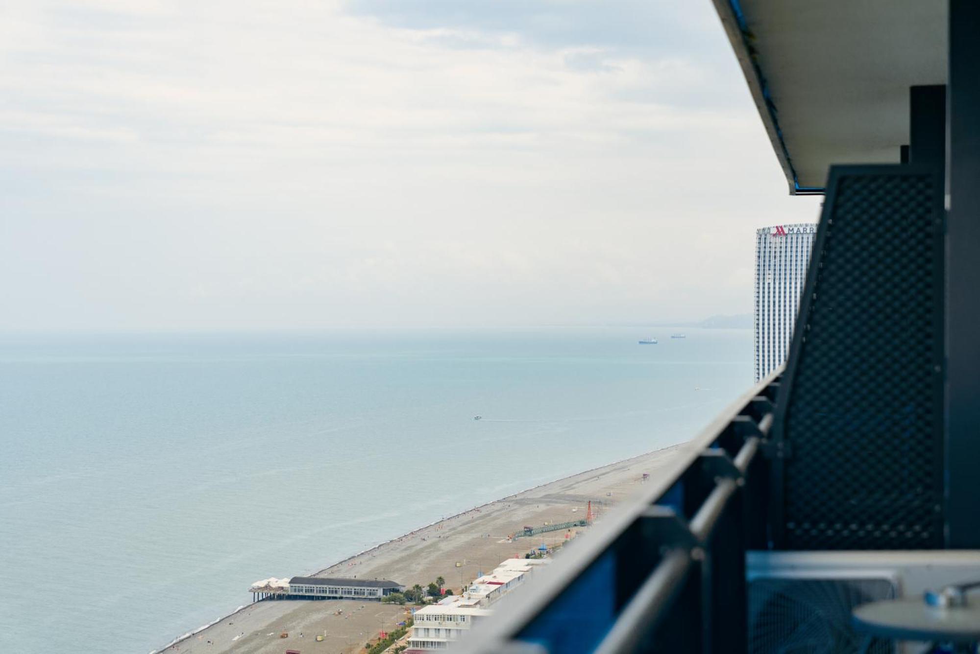 Habiby Orbi City Batumi Bagian luar foto